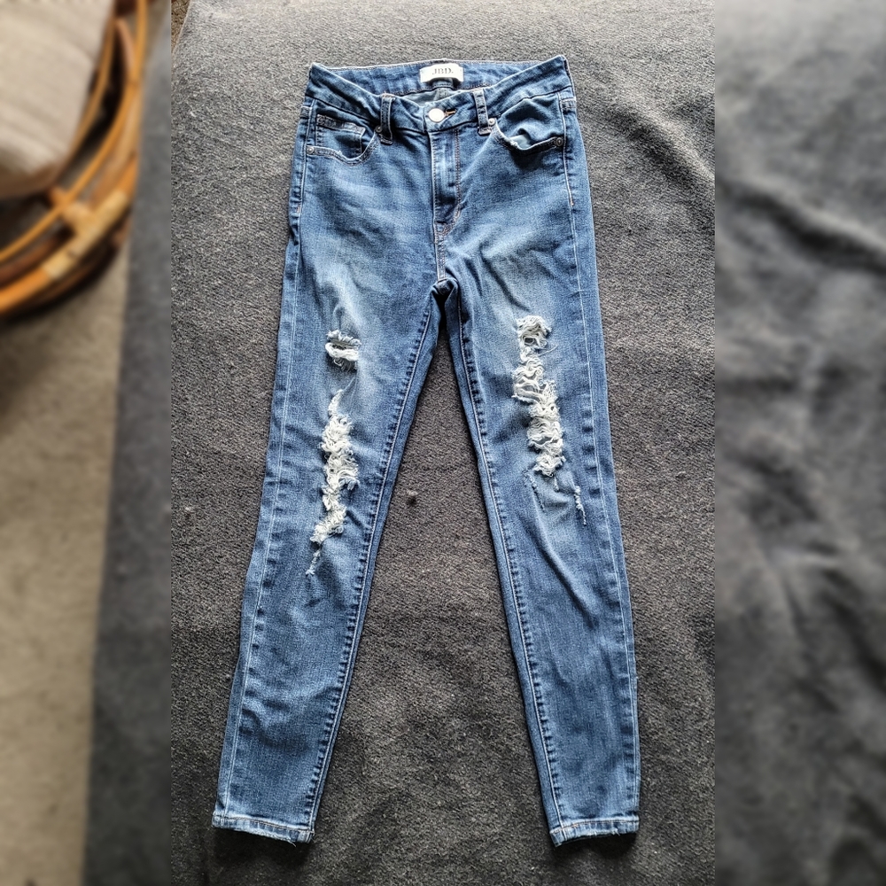 JBD Distressed Jeans